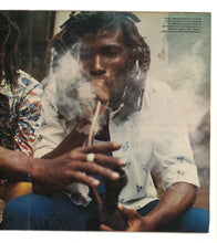 Load image into Gallery viewer, Observer Apr 9 1978
