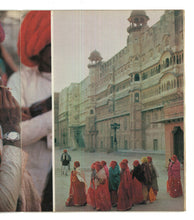 Load image into Gallery viewer, Sunday Times Magazine April 3 1977
